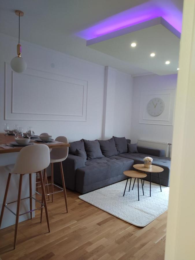Apartman Milla Lux Новий Сад Екстер'єр фото