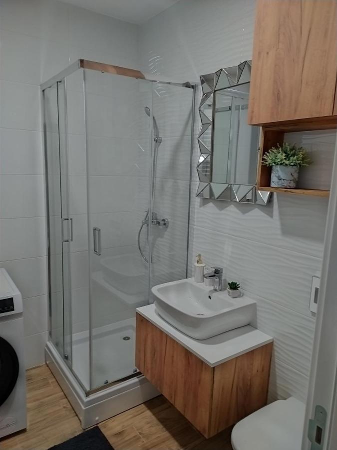 Apartman Milla Lux Новий Сад Екстер'єр фото