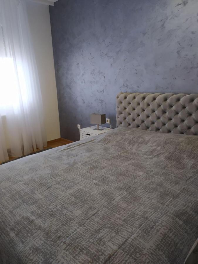 Apartman Milla Lux Новий Сад Екстер'єр фото